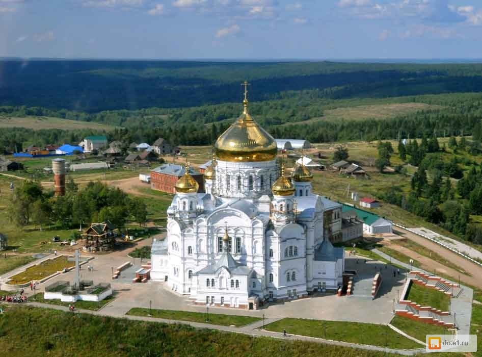 Белогорский монастырь Кунгурский район зимой